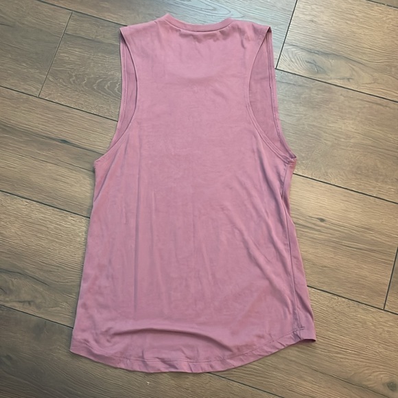 🧡🐅💜 IM WITH THE TIGERS TANK 🧡🐅💜 - Picture 3 of 4